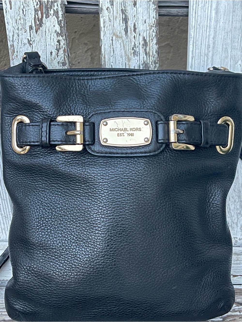 Michael Kors Hamilton Small Pebbled Leather Crossbody Bag Black Gold Chain Strap